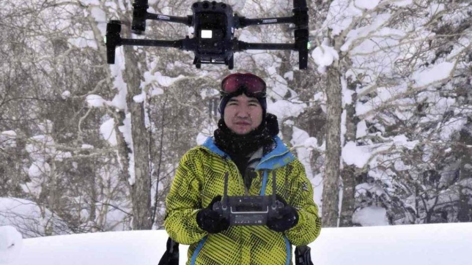 ski-drone.jpg