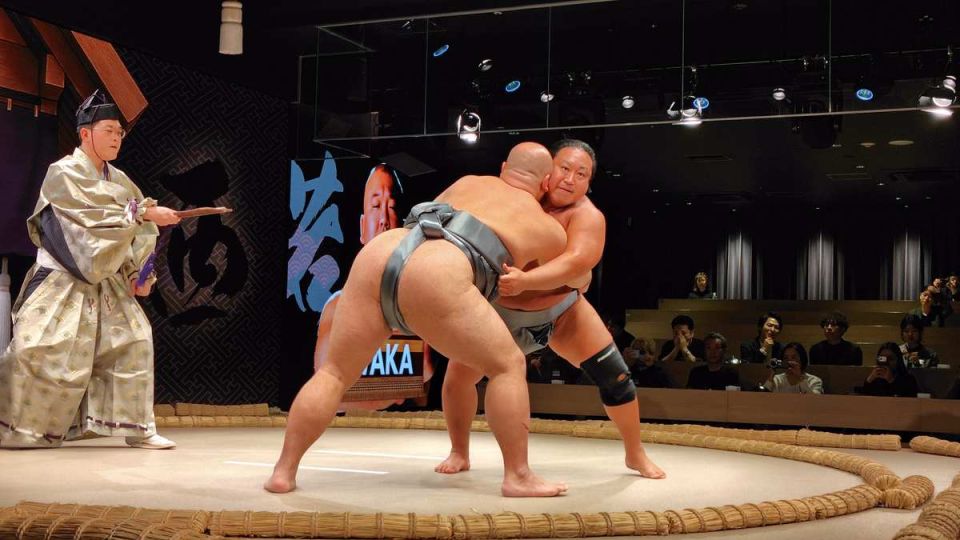 sumo-fight-1.jpg