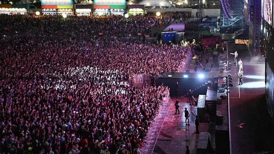 sv_westlife_021022.webp