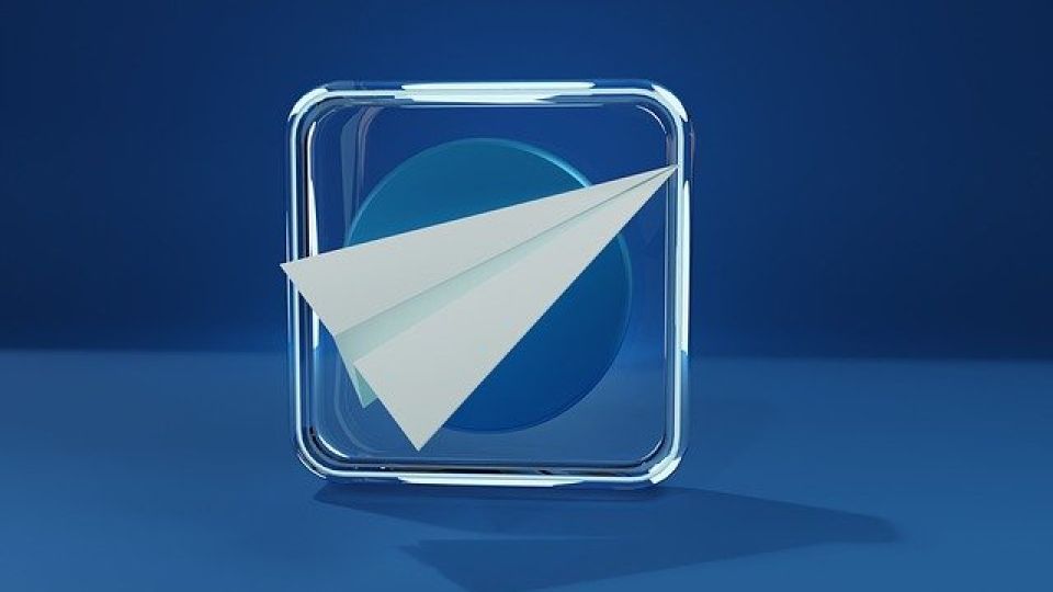 telegram-6739316_640.jpg