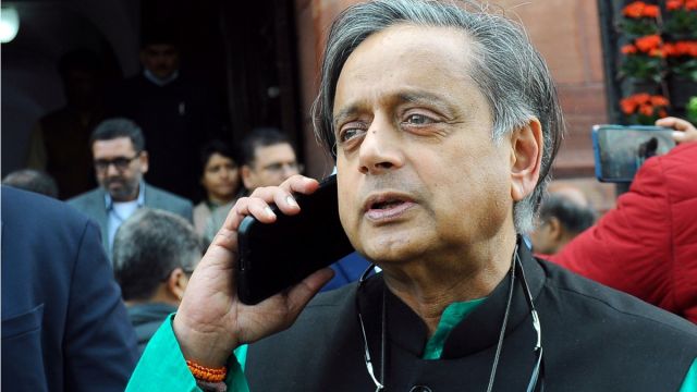 tharoor.jpg