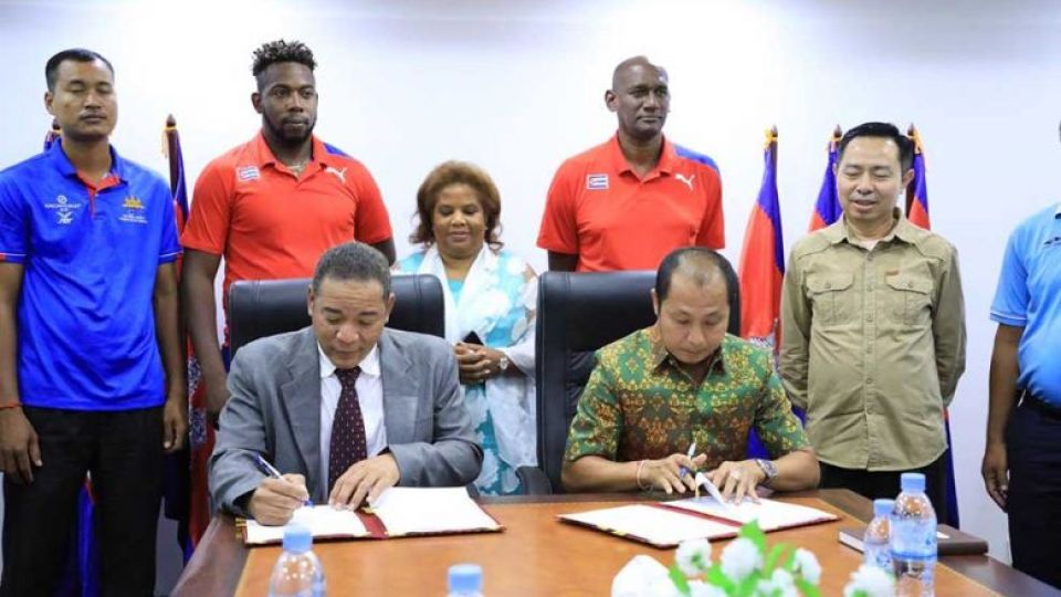 the_signing_ceremony_at_the_volleyball_federation_of_cambodia_vfc_headquarters_at_the_olympic_stadium_in_phnom_penh_on_september_16._supplied.jpg