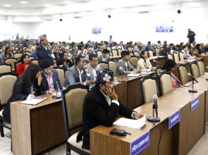 Nepal lawmakers accuse government of intimidation after vehicles block media houses