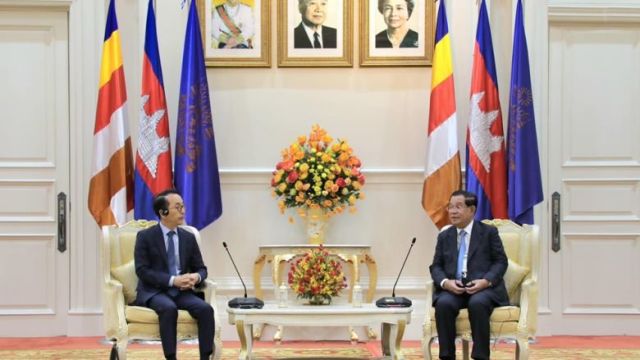 topic-23-pm-hun-sen-met-with-mr.-park-jung-wook-korean-ambassador-to-cambodia-on-20-02-2023-by-spm-page-3.jpg