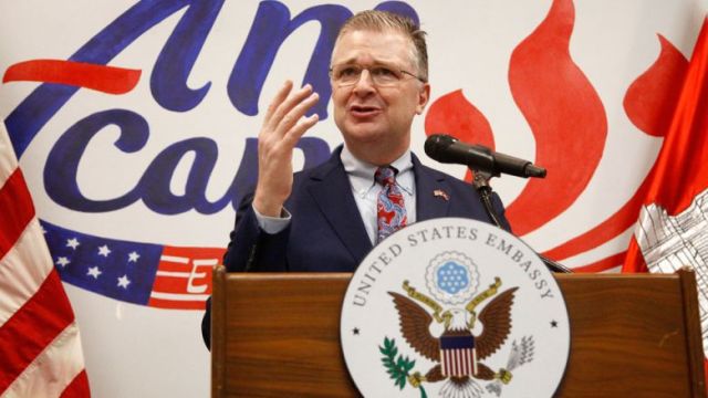 topic-4-daniel-j.kritenbrink-assistant-secretary-bureu-of-east-asian-and-pacific-affairs-u.s-department-of-state-hold-press-conference-on-13-07-2022-heng-chivoan-8.jpg