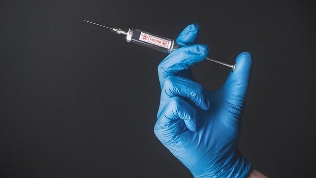 vaccination-6933954_640.jpg