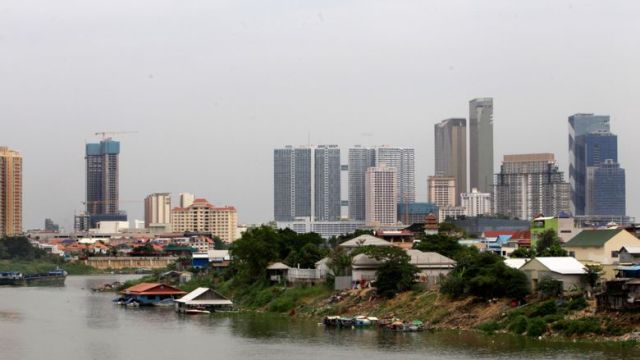 viewe-building-of-the-diamond-island-2.jpg