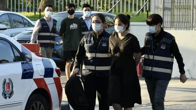 yu_couplearrest1108a.webp