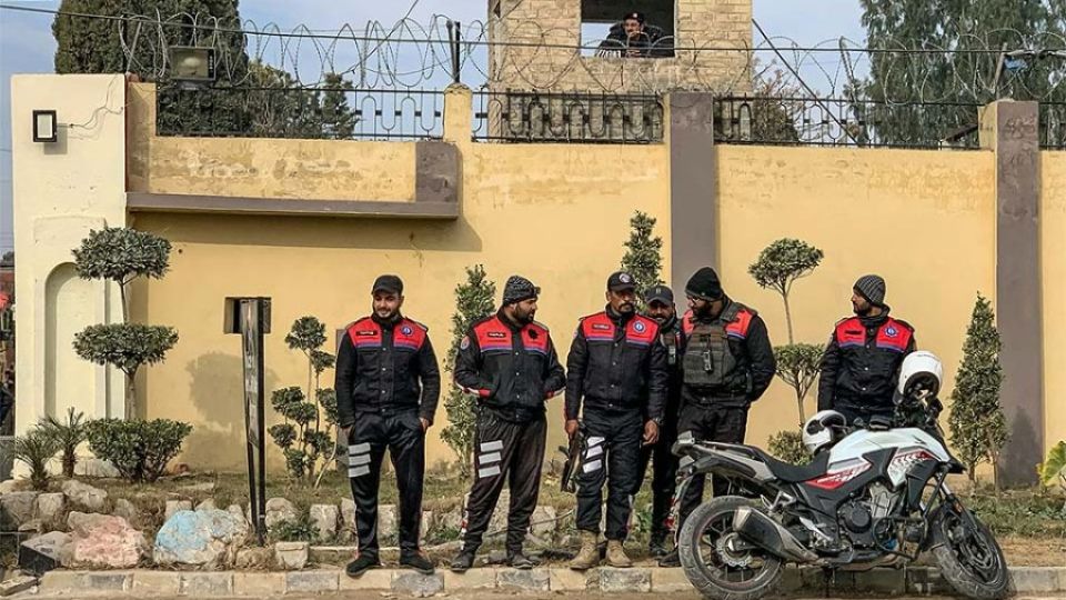 zOXubsTHiqNCaH06i9oeD4t_eOlvU6JLEoTatvHHhpE.jpg